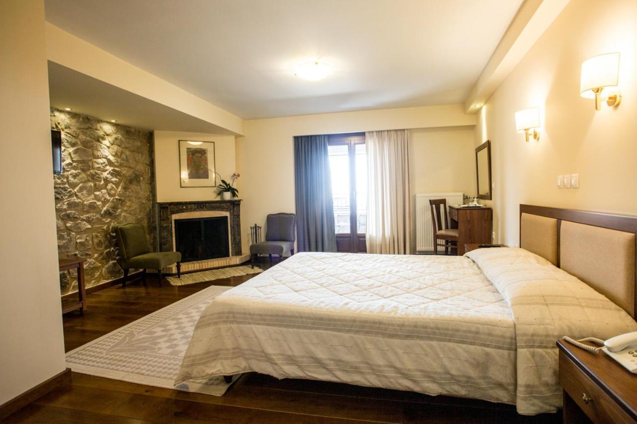 Ellinon Thea Arachova Hotel Buitenkant foto